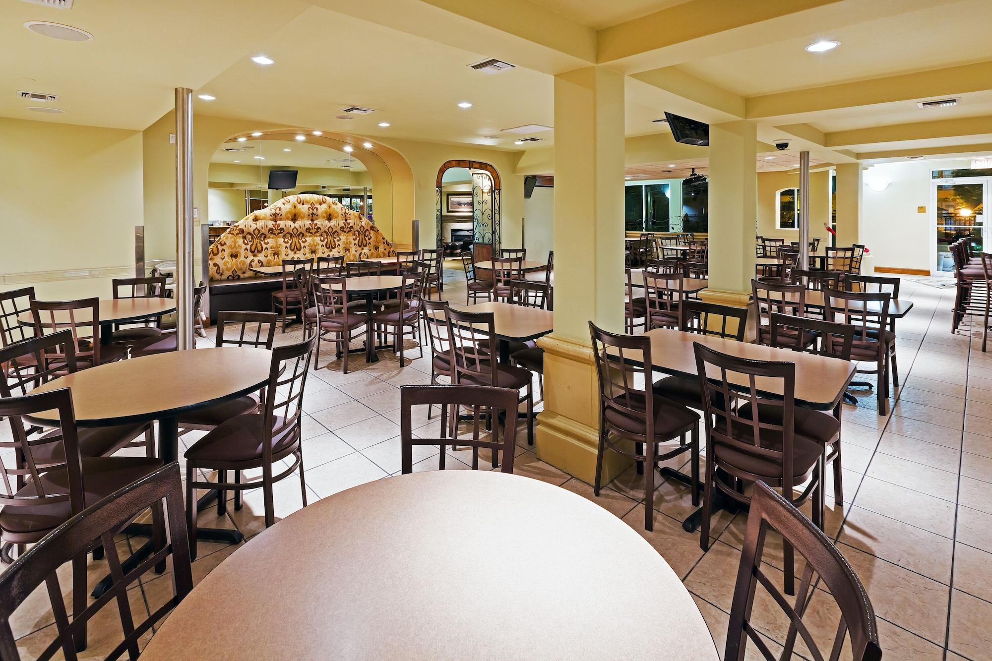 Radisson Hotel El Paso Airport Restaurace fotografie