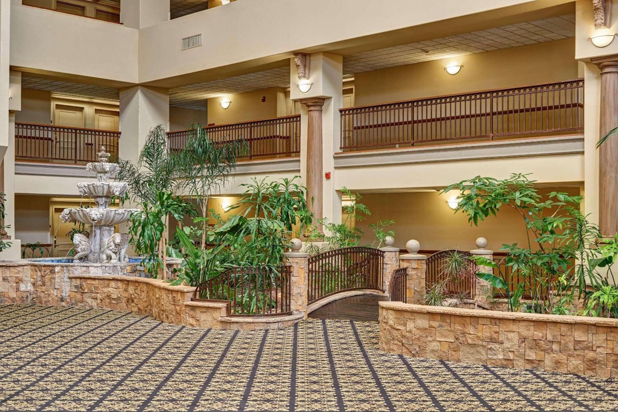 Radisson Hotel El Paso Airport Exteriér fotografie